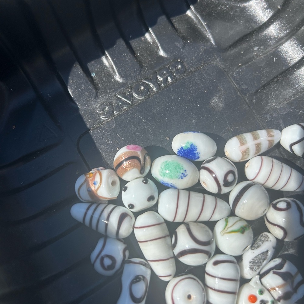White Glass Lamp work Beads - Picture 2 of 5